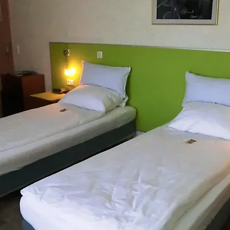 Hotel-Durmersheim 호텔 Durmersheim